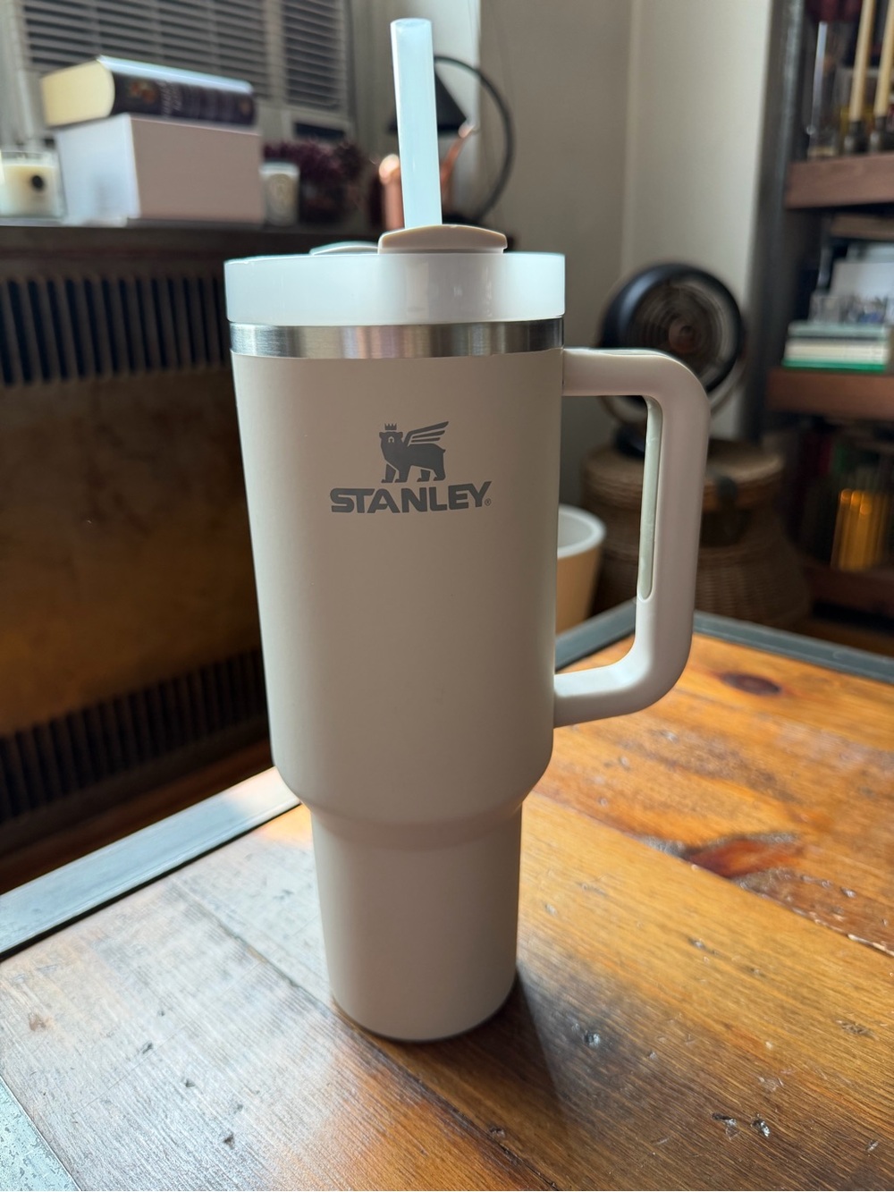Stanley H2.0 40oz Tumbler - Picture 2 of 5